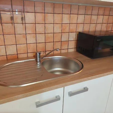 Thea Apartament *