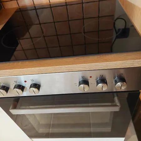 Apartament Thea *