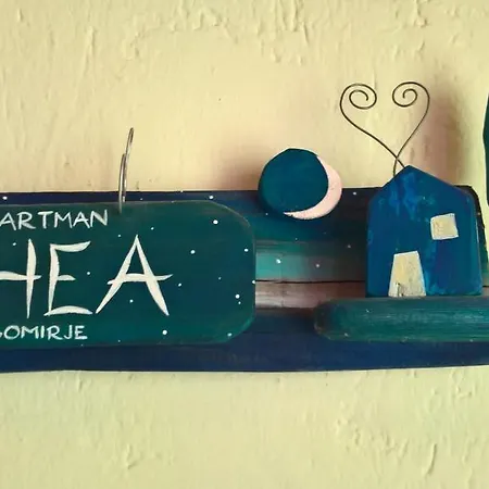 Thea Apartament Gomirje